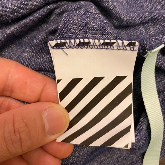 Off-White Church Vintage Tee - Picture 4 of 6